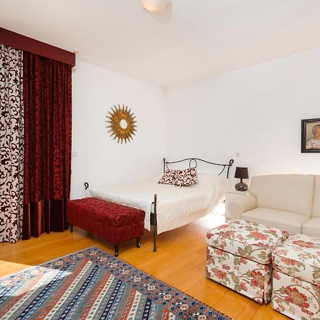 Apartment Oliva Allegra Сплит Экстерьер фото